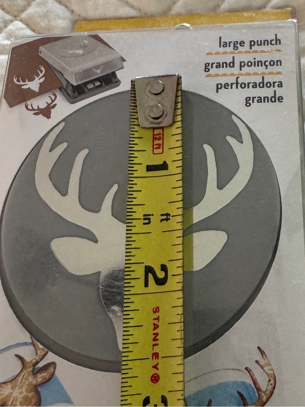 Deer Paper Craft Punch - Picture 2 of 8